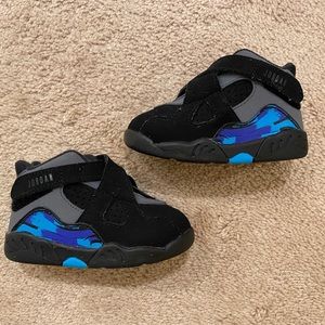 Toddler Air Jordan retro 8